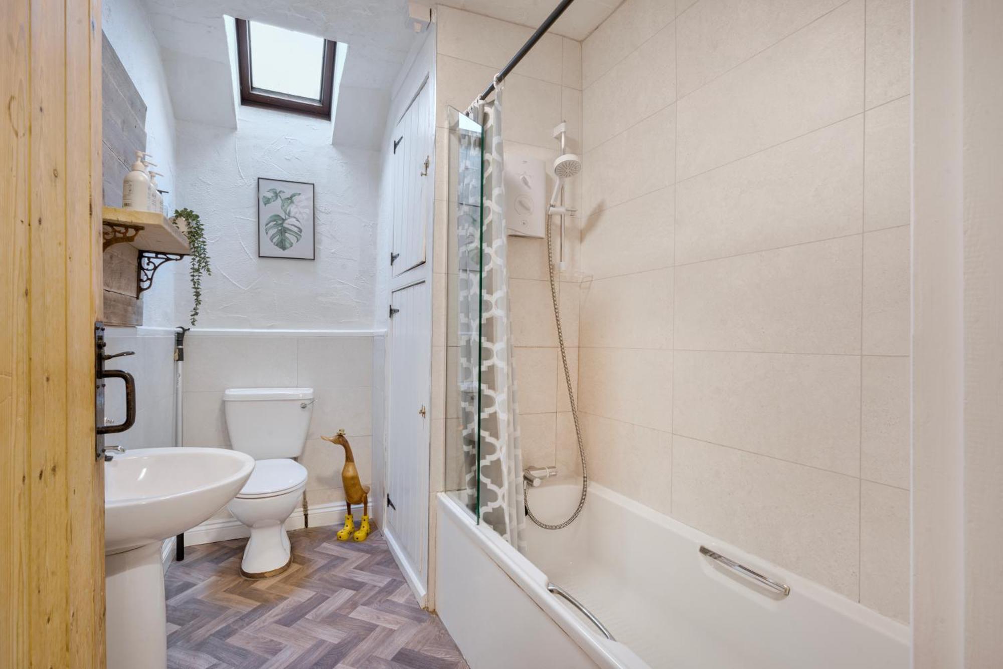 The Gilpin Farmhouse, Lake District Getaway Levens Exteriör bild